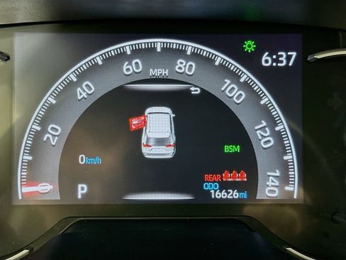 Used 2024 Toyota RAV4 XLE AWD/4WD image 24