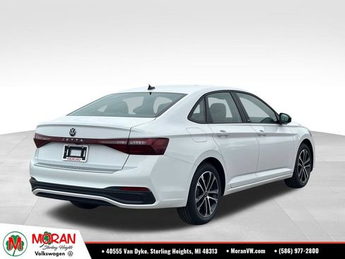 Used 2026 Volkswagen Jetta Sport FWD image 4