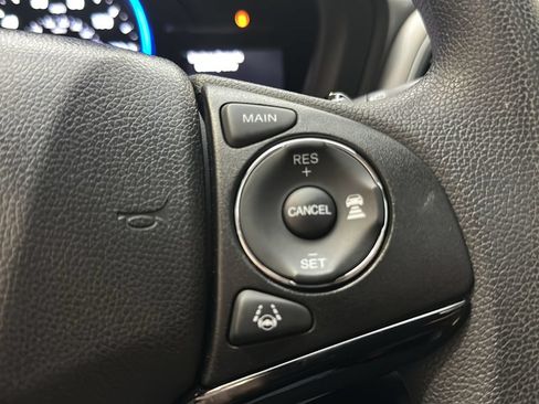 Used 2019 Honda HR-V EX image 28