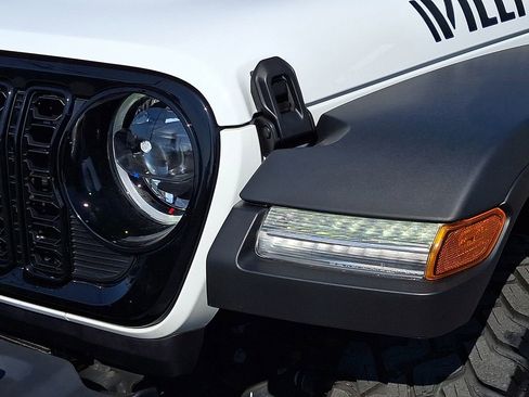 Used 2025 Jeep Wrangler Unlimited Sport S 4xe image 12