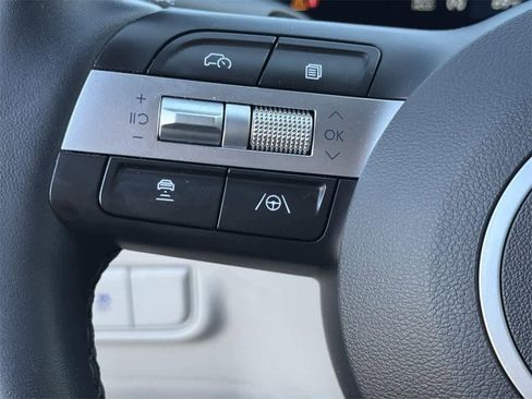 Certified 2025 Hyundai Tucson SEL image 24