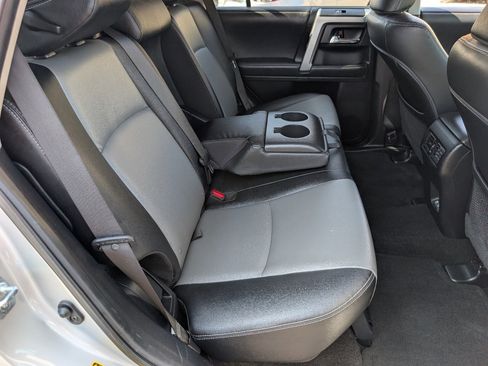Used 2021 Toyota 4Runner SR5 Premium AWD/4WD image 27