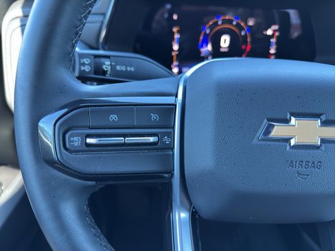 Used 2023 Chevrolet Colorado LT w/ LT Convenience Package II image 24