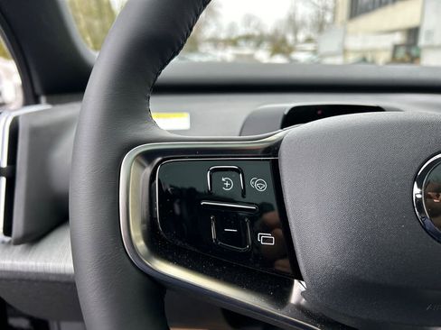 New 2026 Volvo EX30 Plus w/ Climate Package AWD/4WD image 13
