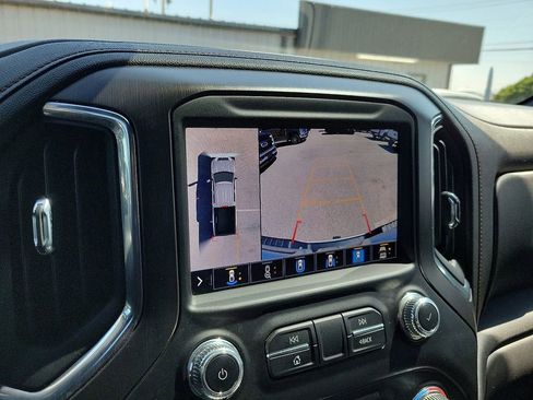 Used 2023 GMC Sierra 2500 AT4 w/ AT4 Preferred Package AWD/4WD image 22