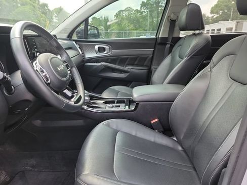 Used 2022 Kia Sorento SX AWD/4WD image 19