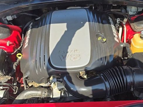 Used 2015 Dodge Charger R/T RWD image 12