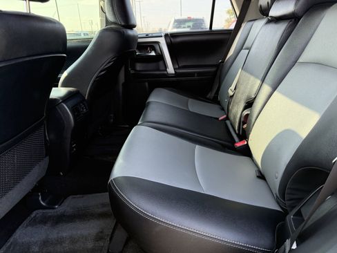 Used 2018 Toyota 4Runner SR5 image 8