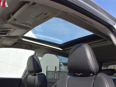 Used 2021 Subaru Forester Touring AWD/4WD image 12