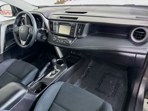 Used 2016 Toyota RAV4 XLE AWD/4WD image 30