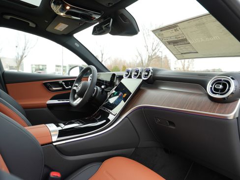 New 2026 Mercedes-Benz GLC 300 4MATIC image 38