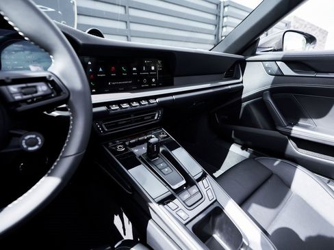 Used 2024 Porsche 911 Targa 4S w/ Premium Package image 56