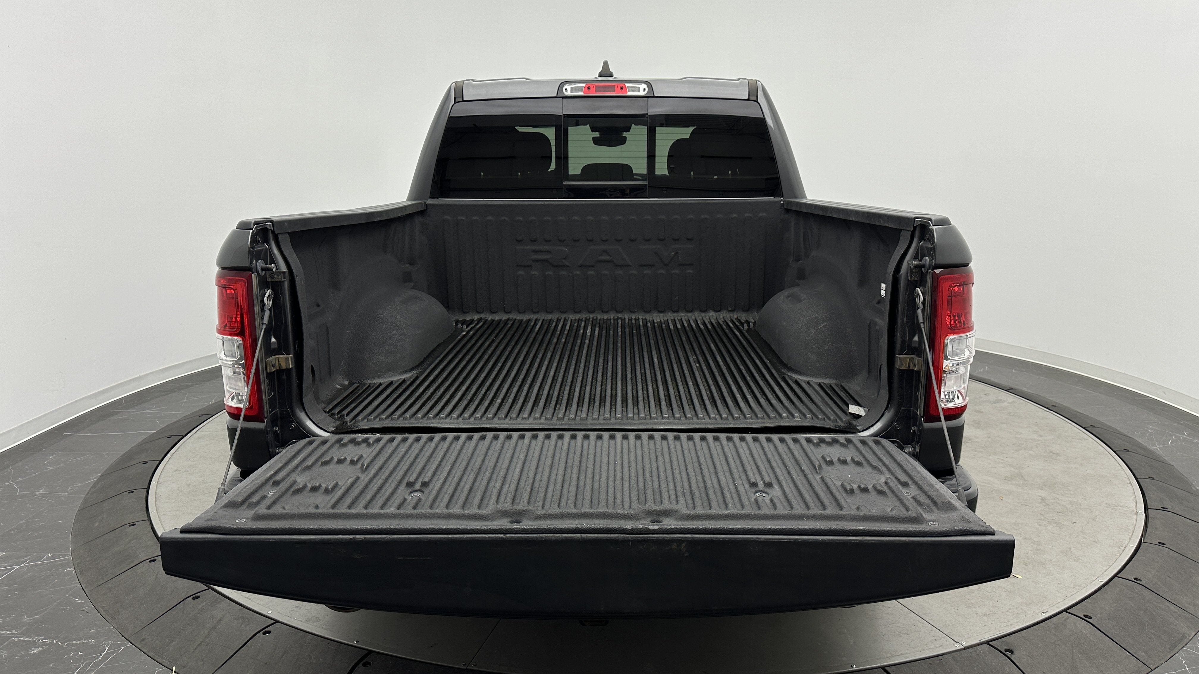 Used 2022 RAM 1500 Big Horn RWD image 33