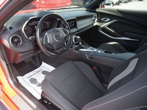Used 2022 Chevrolet Camaro SS RWD image 8