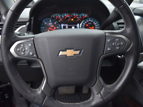 Used 2019 Chevrolet Tahoe LT image 13