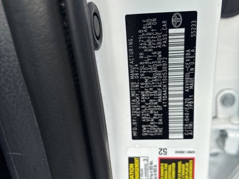 Certified 2025 Toyota Camry SE w/ Convenience Package image 24