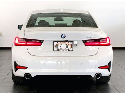 Used 2021 BMW 330i Sedan w/ Convenience Package image 4