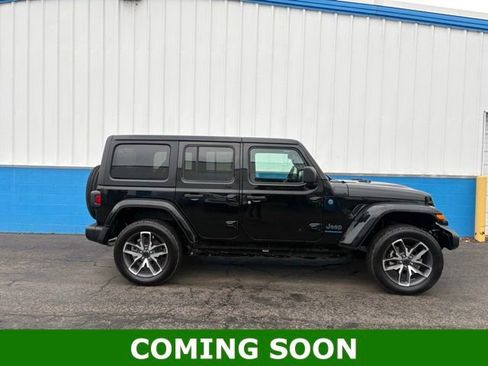 Used 2024 Jeep Wrangler Unlimited w/ Convenience Group image 1
