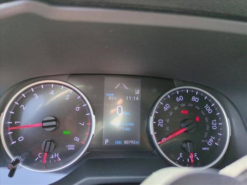 Used 2022 Toyota RAV4 XLE Premium FWD image 13