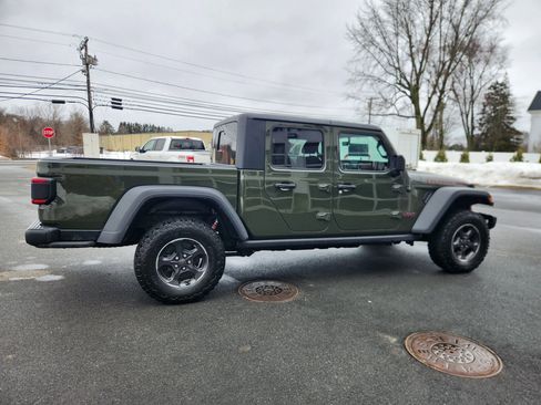 Used 2022 Jeep Gladiator Rubicon w/ LED Lighting Group AWD/4WD image 17