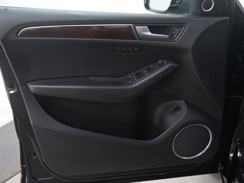 Used 2011 Audi Q5 2.0T Premium Plus image 21