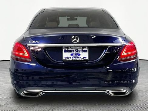 Used 2020 Mercedes-Benz C 300 Sedan w/ Premium Package image 4