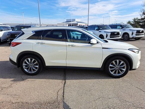 Used 2019 INFINITI QX50 Luxe w/ Navigation Package image 6