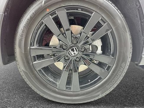 New 2027 Honda HR-V Sport image 9
