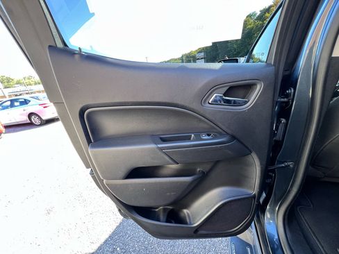 Used 2019 Chevrolet Colorado LT image 21