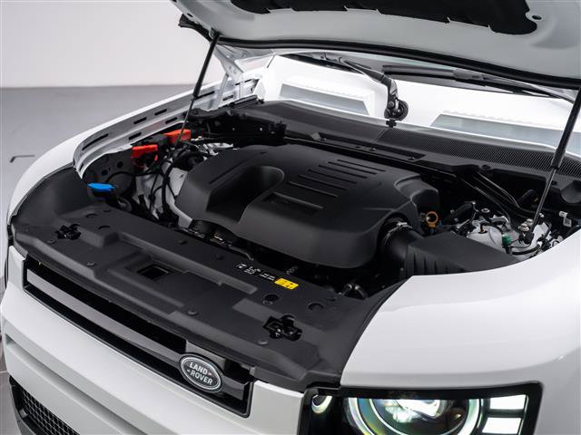 New 2026 Land Rover Defender 110 X-Dynamic SE AWD/4WD image 10