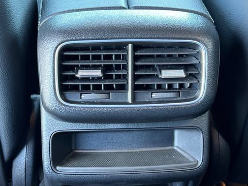 Certified 2026 Mercedes-Benz GLE 350 4MATIC image 18
