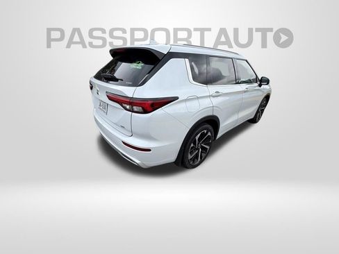 Used 2022 Mitsubishi Outlander SEL AWD/4WD image 6