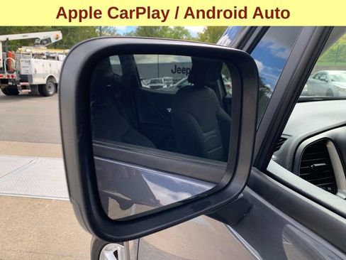 Used 2022 Jeep Renegade Latitude image 8