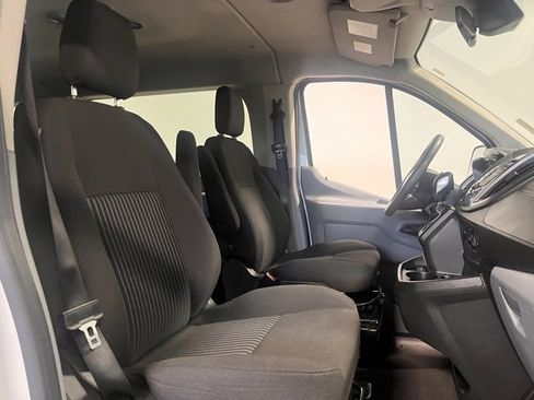 Used 2016 Ford Transit 350 XLT image 10