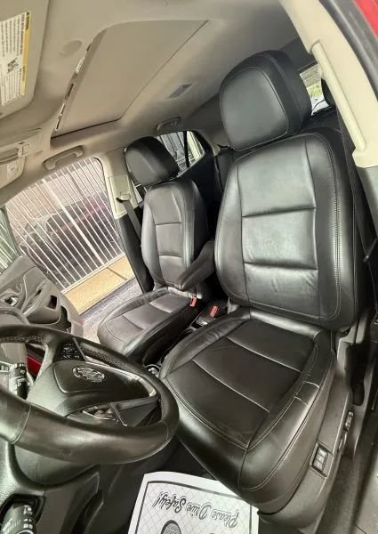 Used 2017 Buick Encore Essence w/ Experience Buick Package FWD image 18