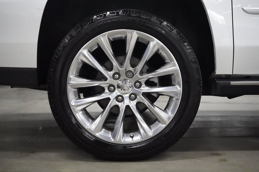 Used 2018 Cadillac Escalade ESV Premium Luxury AWD/4WD image 38