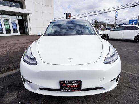 Used 2021 Tesla Model Y Long Range image 2