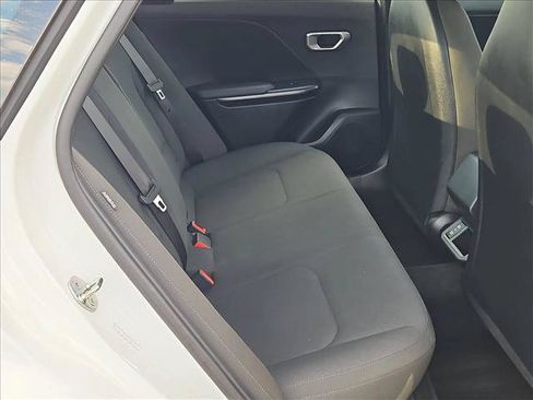 Used 2026 Kia K4 FWD image 19