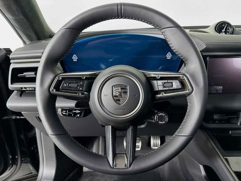 New 2025 Porsche Macan Turbo Electric image 15