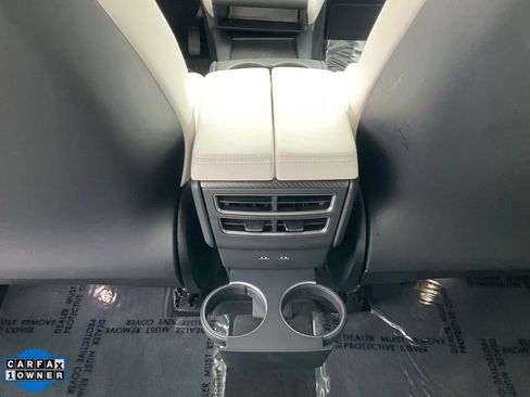 Used 2018 Tesla Model X 75D image 36