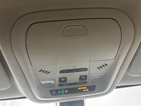 Used 2020 GMC Acadia Denali FWD image 49