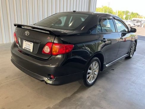 Used 2010 Toyota Corolla S image 12