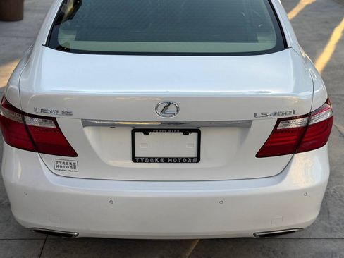 Used 2007 Lexus LS 460 L RWD image 25
