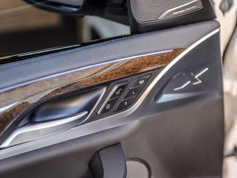 Used 2019 BMW X3 M40i w/ Premium Package image 51