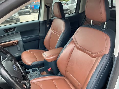 Used 2022 Ford Maverick Lariat w/ Lariat Luxury Package FWD image 24