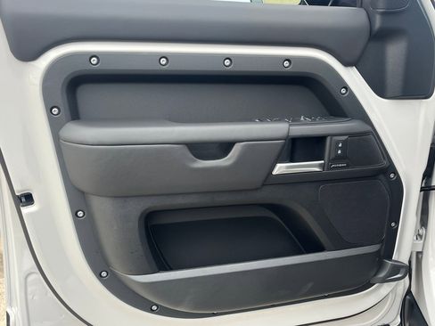 New 2026 Land Rover Defender 130 S image 12