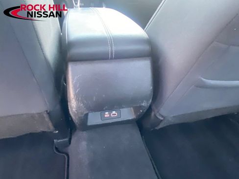 Used 2023 Nissan Altima 2.5 SV FWD image 30