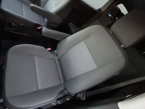 Used 2025 Ford Transit 350 XLT image 16