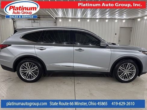 Used 2022 Acura MDX SH-AWD w/ Advance Package image 6