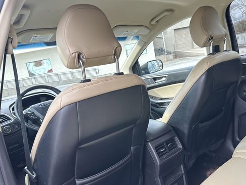 Used 2015 Ford Edge SEL w/ Equipment Group 201A image 17